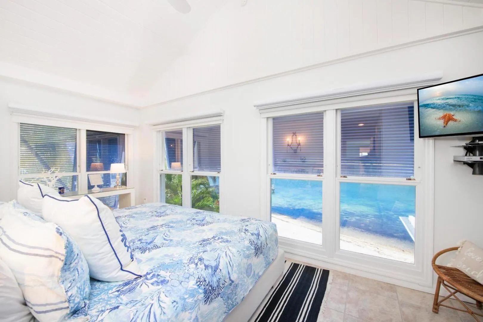 Flip Flop Kai - Family Beach House With Pool, Hot Tub, And Dock On Bio Bay Driftwood Village 0*,