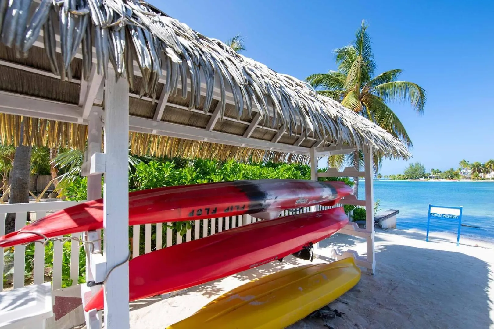 Holiday home Flip Flop Kai - Family Beach House With Pool, Hot Tub, And Dock On Bio Bay Driftwood Village