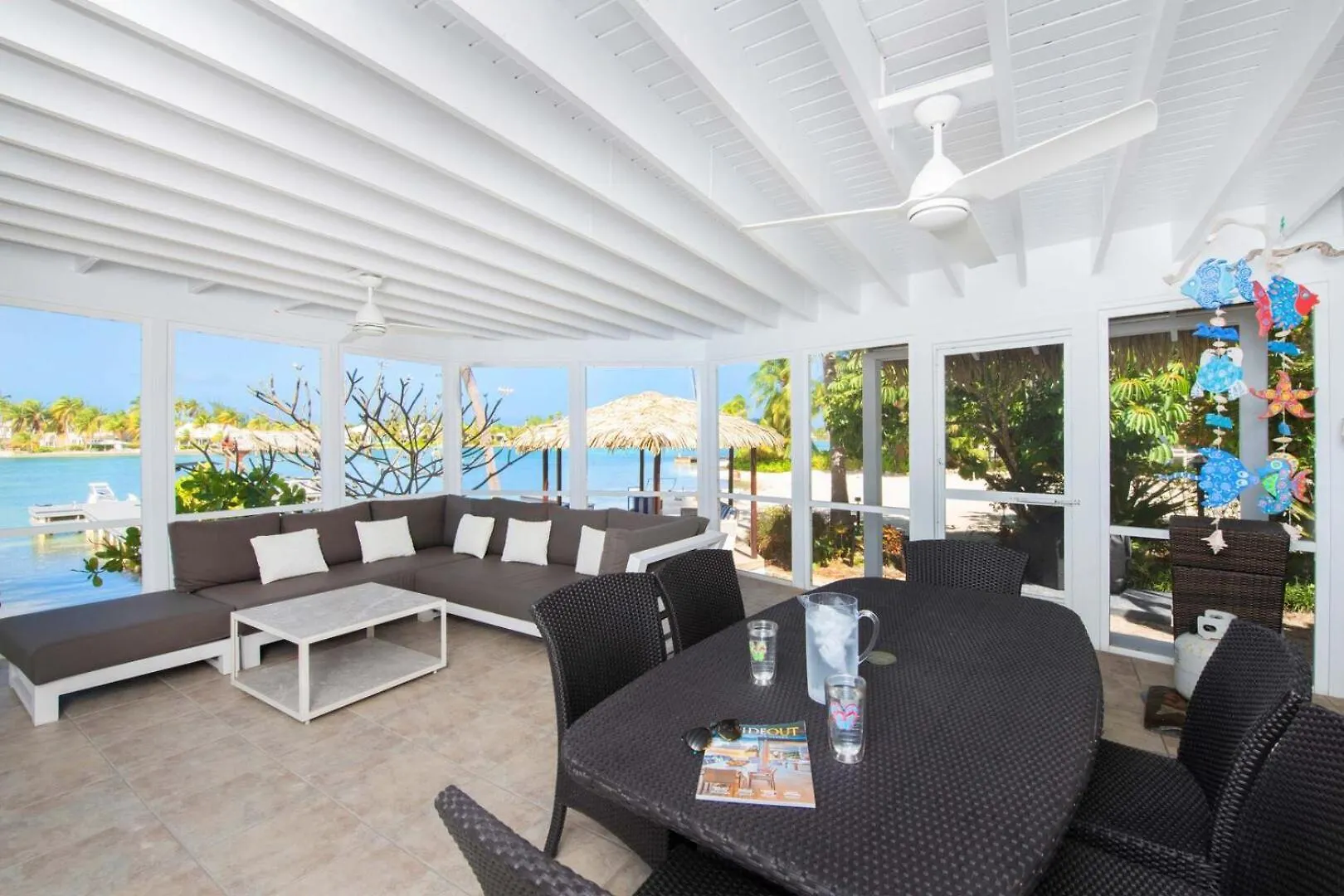 Holiday home Flip Flop Kai - Family Beach House With Pool, Hot Tub, And Dock On Bio Bay Driftwood Village Cayman Islands